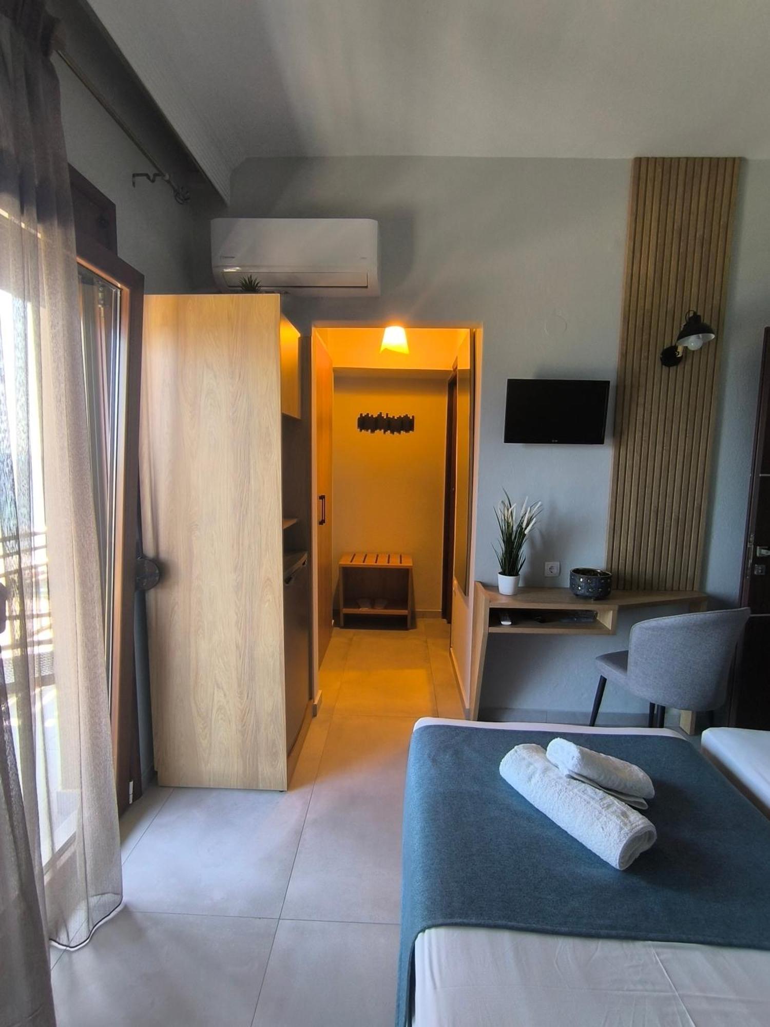 Maria Rooms To Let Ouranoupoli Eksteriør billede
